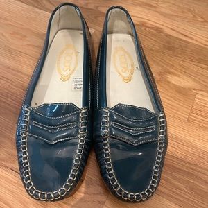 Tod’s loafers teal patent leather - size 41 (10)